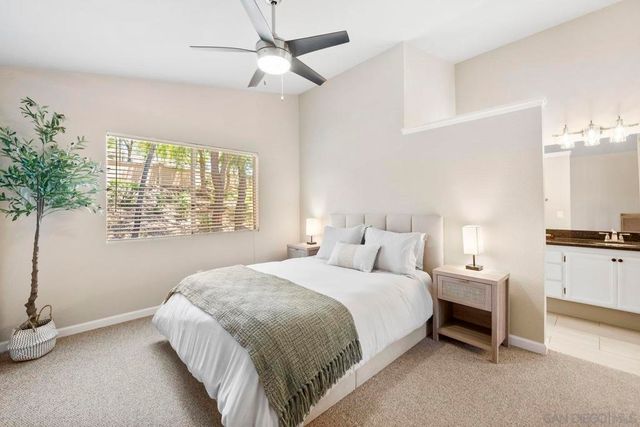 11781 Caminito De Las Missiones, San Diego, CA 92128