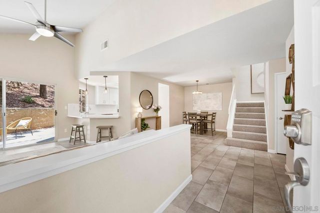 11781 Caminito De Las Missiones, San Diego, CA 92128