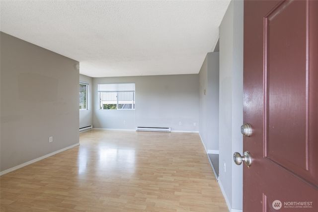 361 Earlington Avenue SW, Renton, WA 98057