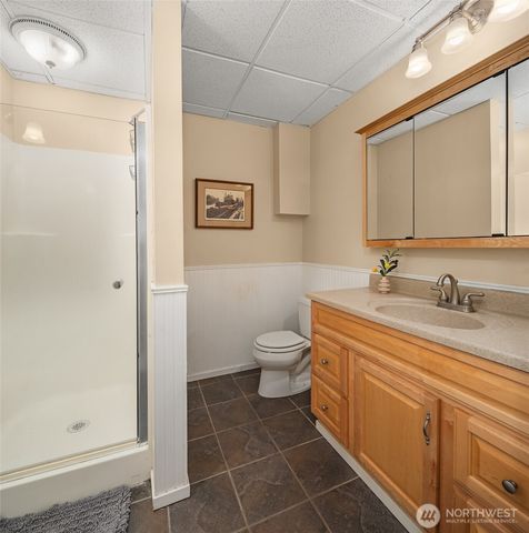 9139 SW Bayview Drive, Vashon, WA 98070