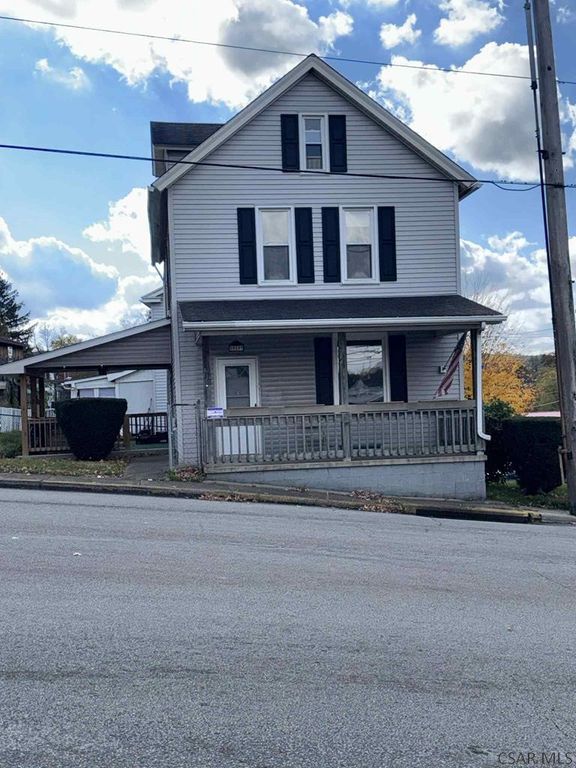 910 Harrison Ave., Jeannette, PA 15644