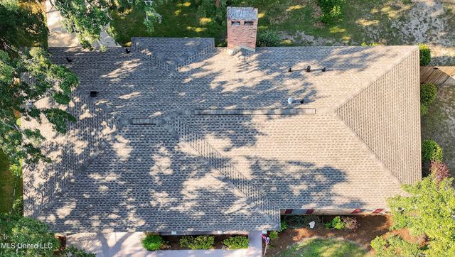 2560 Old Bay Road, Biloxi, MS 39531