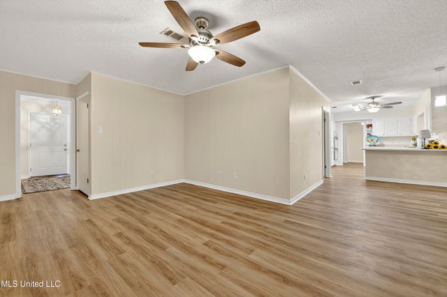 2560 Old Bay Road, Biloxi, MS 39531