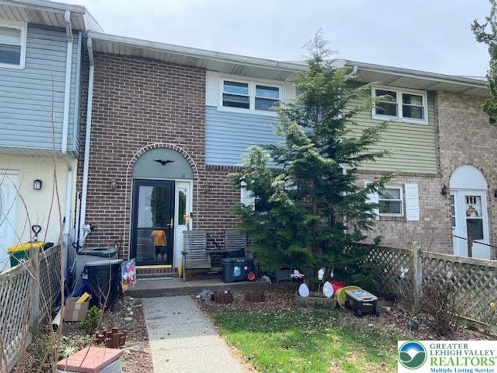 48 Willow Street, Macungie Boro, PA 18062