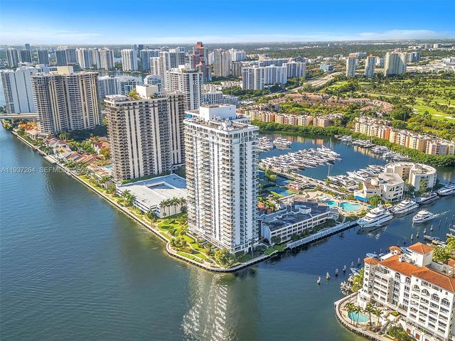 19707 Turnberry Way 25D, Aventura, FL 33180