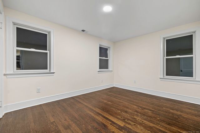 46 Puritan Lane, Stamford, CT 06906