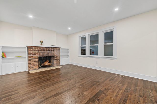 46 Puritan Lane, Stamford, CT 06906