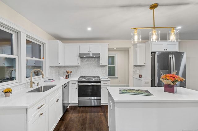 46 Puritan Lane, Stamford, CT 06906