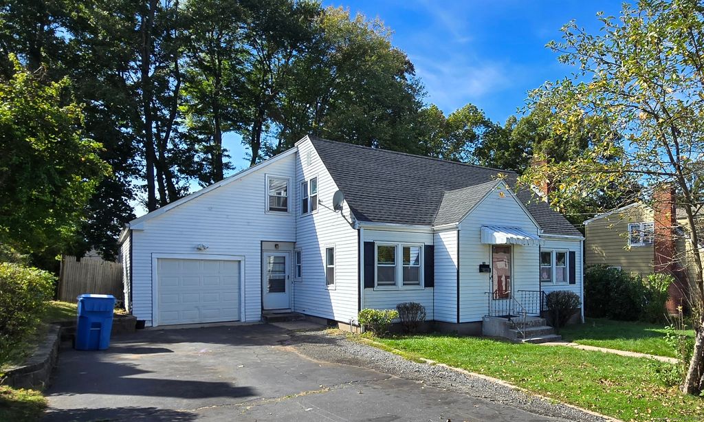 36 Oleary Drive, Manchester, CT 06040