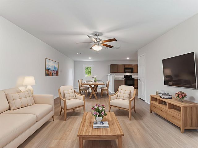 306 N Orange Street, Sweeny, TX 77480