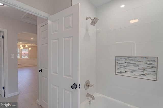 18 BONG TER, Mount Holly, NJ 08060