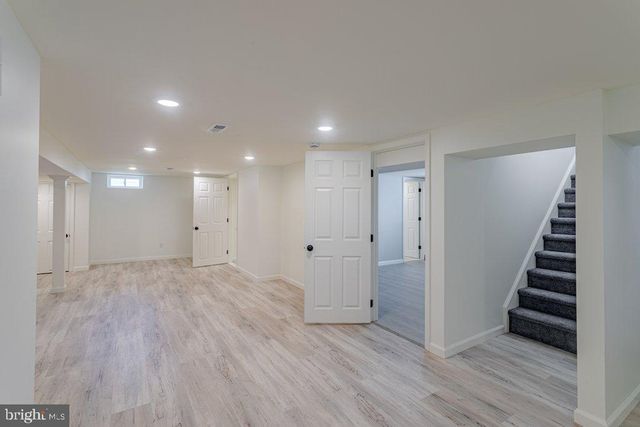 18 BONG TER, Mount Holly, NJ 08060