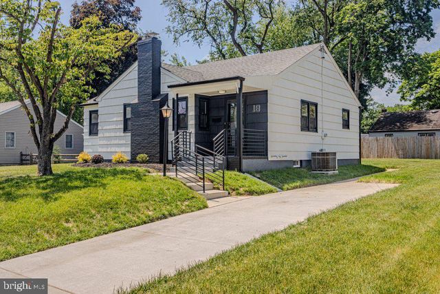 18 BONG TER, Mount Holly, NJ 08060
