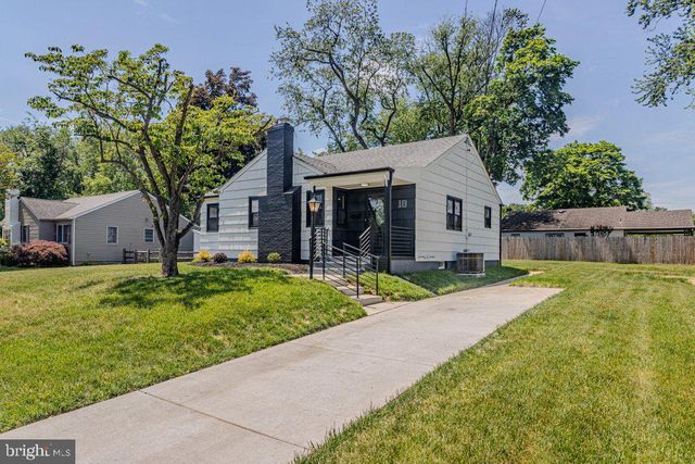 18 BONG TER, Mount Holly, NJ 08060