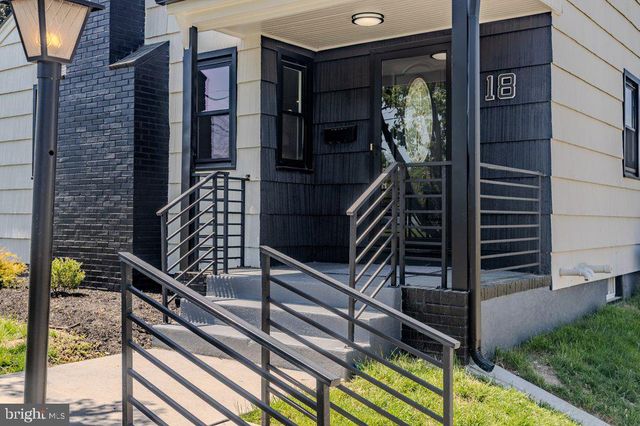 18 BONG TER, Mount Holly, NJ 08060