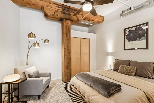 417 S Jefferson Street 313B, Chicago, IL 60607