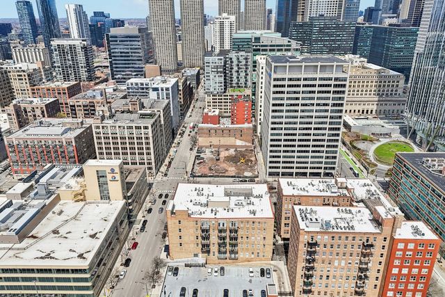 417 S Jefferson Street 313B, Chicago, IL 60607