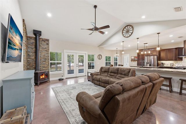 357 SW CONESTOGA WAY, Fort White, FL 32038