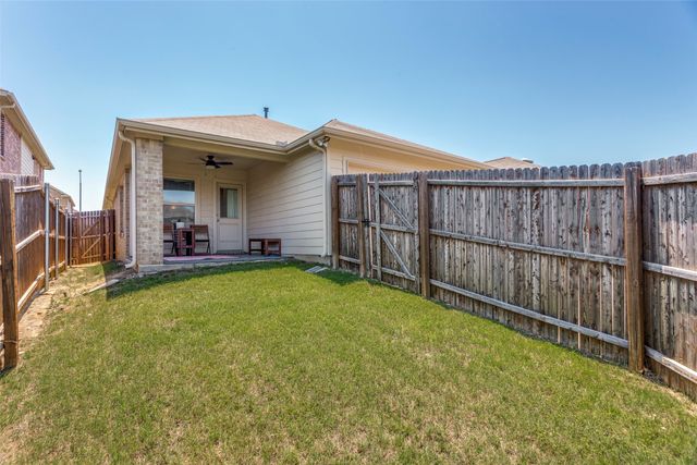 5820 Fir Tree Lane, Fort Worth, TX 76123