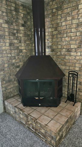 210 Brigadoon Lane, Friendswood, TX 77546