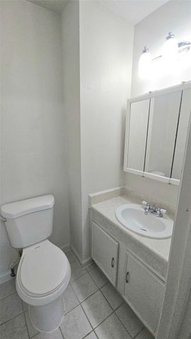 210 Brigadoon Lane, Friendswood, TX 77546