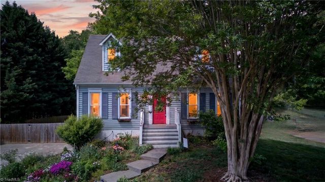 6595 Jonathan Street, Pfafftown, NC 27040