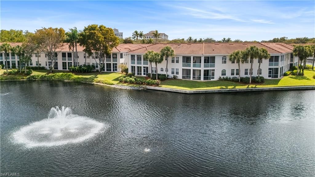 800 L Ambiance CIR 208, NAPLES, FL 34108 — exterior