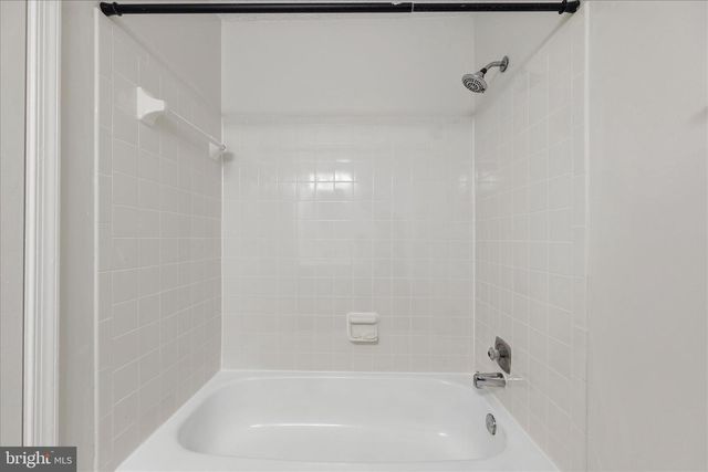 7117 KURTH LN, Lanham, MD 20706