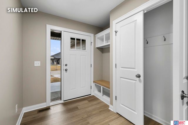 10510 Peter Street, Lincoln, NE 68516