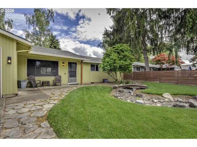 1680 Se 52ND Ave, Hillsboro, OR 97123
