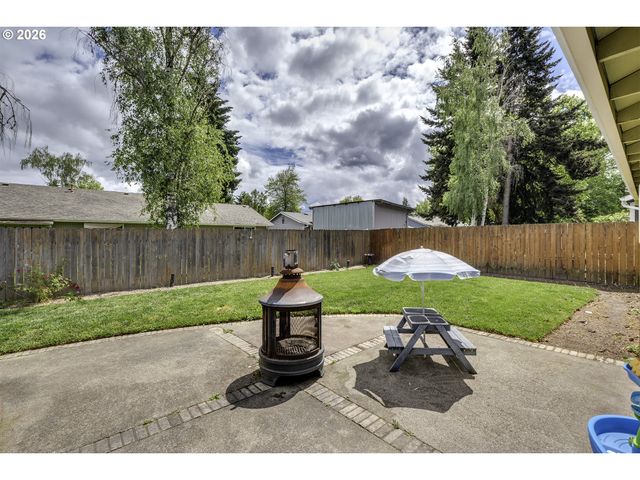 1680 Se 52ND Ave, Hillsboro, OR 97123