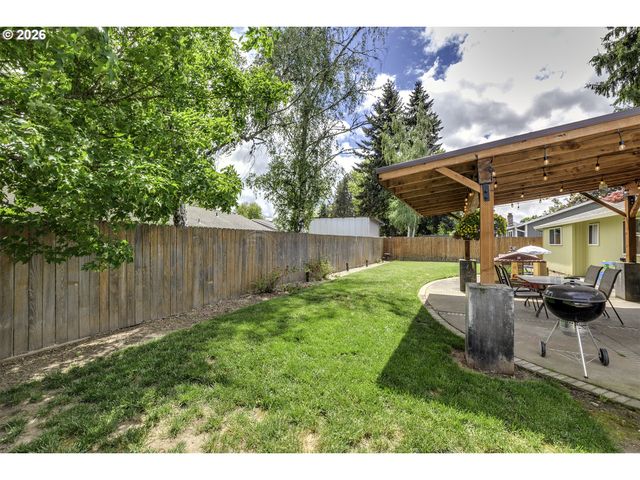 1680 Se 52ND Ave, Hillsboro, OR 97123