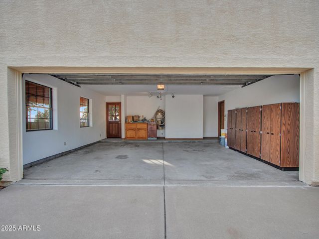 7143 E HIGHLAND Road, Cave Creek, AZ 85331
