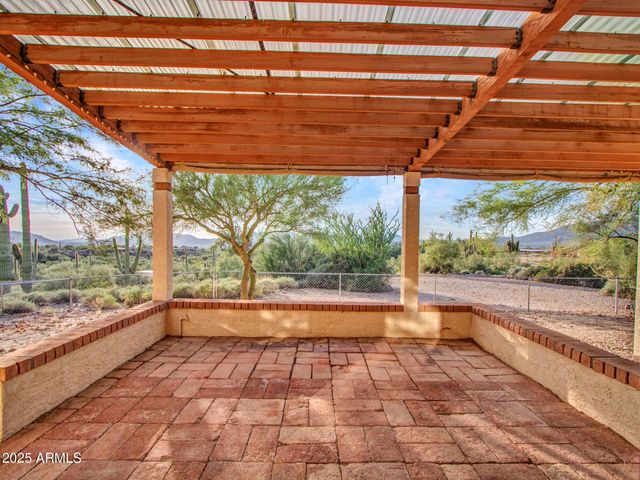 7143 E HIGHLAND Road, Cave Creek, AZ 85331