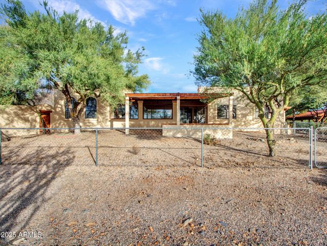 7143 E HIGHLAND Road, Cave Creek, AZ 85331