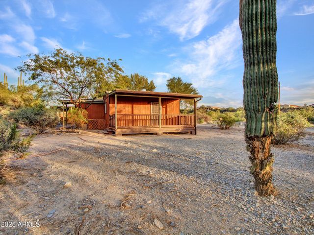7143 E HIGHLAND Road, Cave Creek, AZ 85331