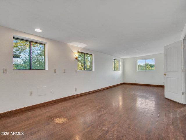 7143 E HIGHLAND Road, Cave Creek, AZ 85331