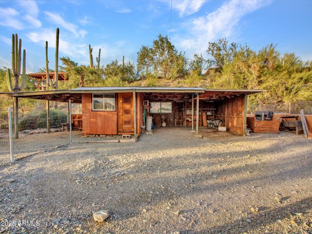 7143 E HIGHLAND Road, Cave Creek, AZ 85331