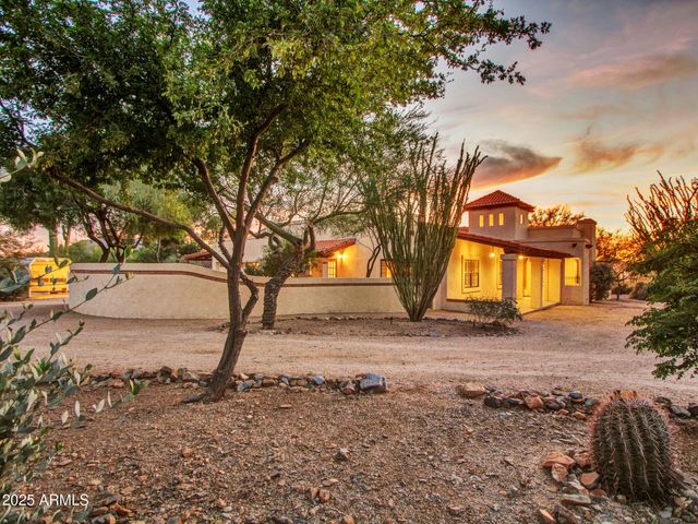 7143 E HIGHLAND Road, Cave Creek, AZ 85331