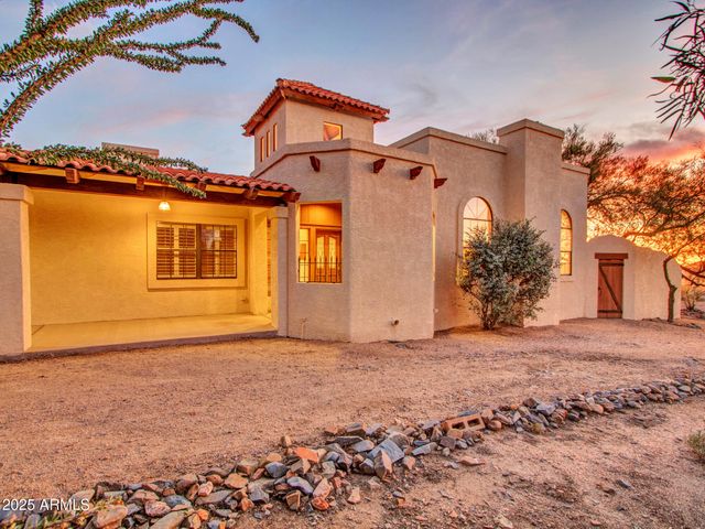 7143 E HIGHLAND Road, Cave Creek, AZ 85331