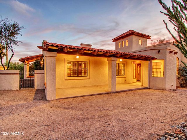 7143 E HIGHLAND Road, Cave Creek, AZ 85331
