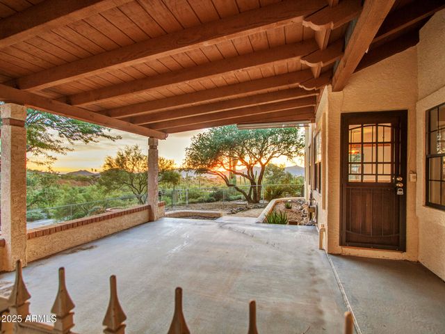 7143 E HIGHLAND Road, Cave Creek, AZ 85331