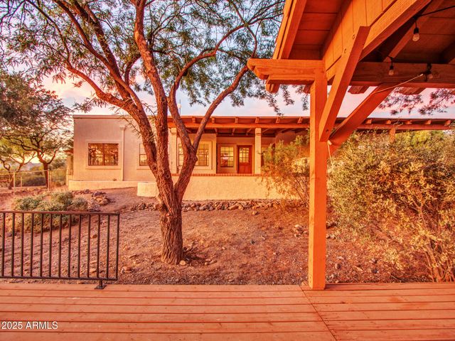 7143 E HIGHLAND Road, Cave Creek, AZ 85331