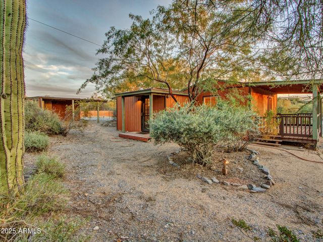 7143 E HIGHLAND Road, Cave Creek, AZ 85331