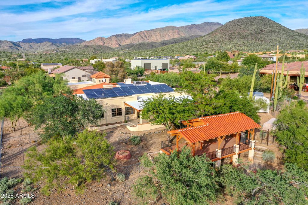7143 E HIGHLAND Road, Cave Creek, AZ 85331