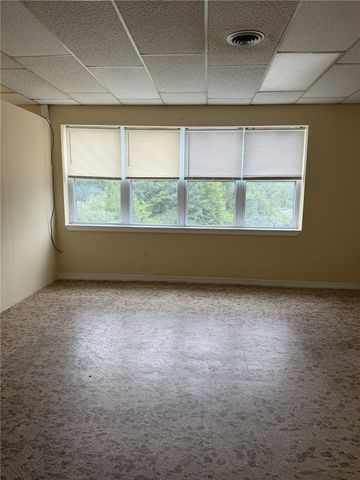 1408 Atwood Avenue 5, Johnston, RI 02919