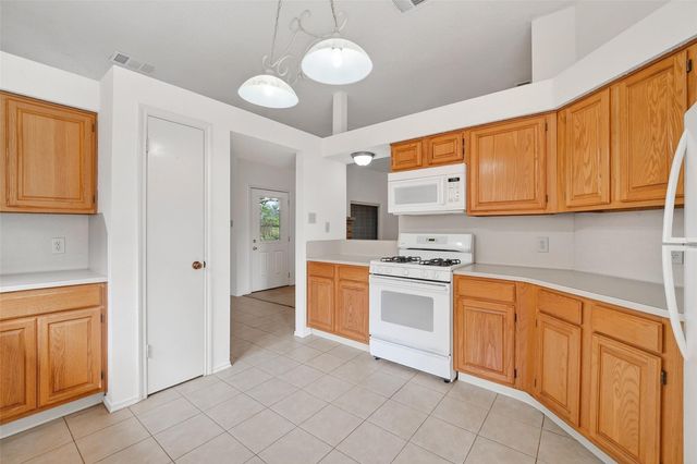 1114 Wentworth Drive, Pearland, TX 77584