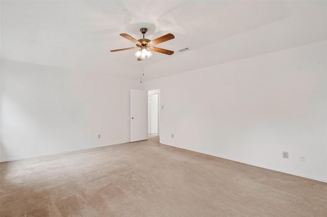 1114 Wentworth Drive, Pearland, TX 77584