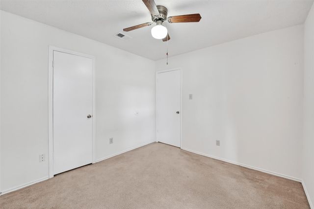 1114 Wentworth Drive, Pearland, TX 77584