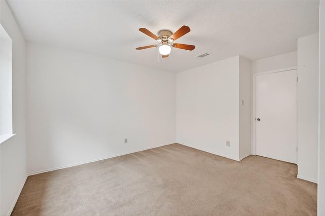 1114 Wentworth Drive, Pearland, TX 77584